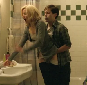 Elizabeth Banks Sex Scene (The Details)